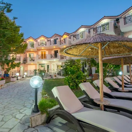 Avra Apartment *