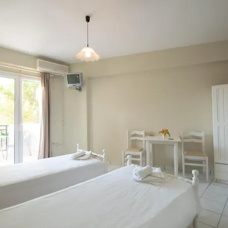 Apartment Avra *