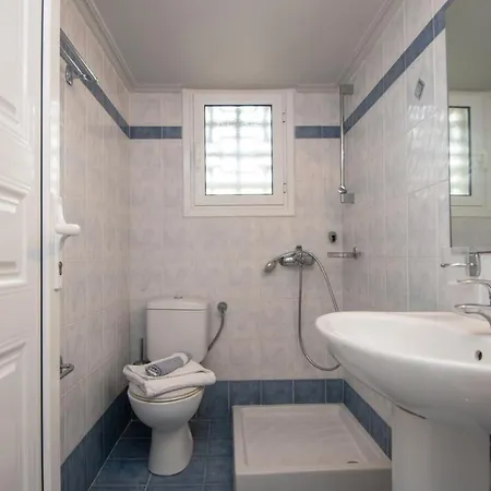 Avra Apartment